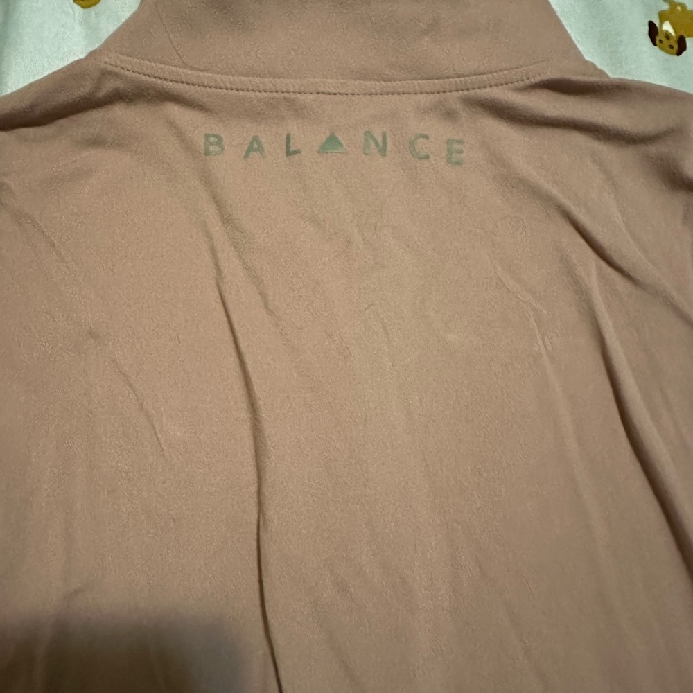 Balance Athletics cropped jacket - Picture 5 of 5